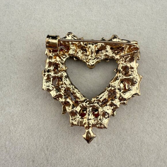 Gold-Tone Heart Shaped Crystal Brooch With Red & Green Rhinestones & Floral Acce - Picture 4 of 5